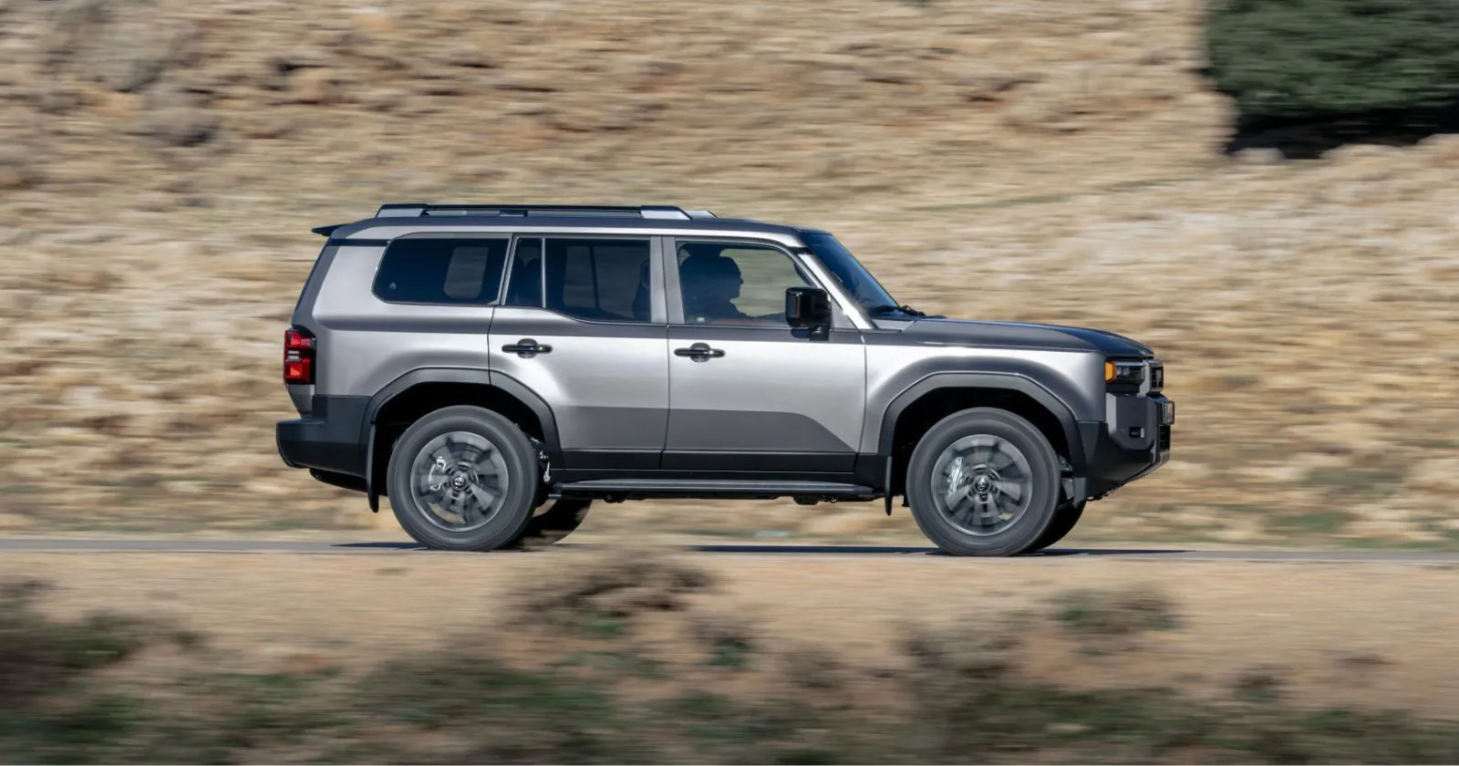 2025_Toyota_Land_Cruiser_profile_85f3b6bdb3.webp