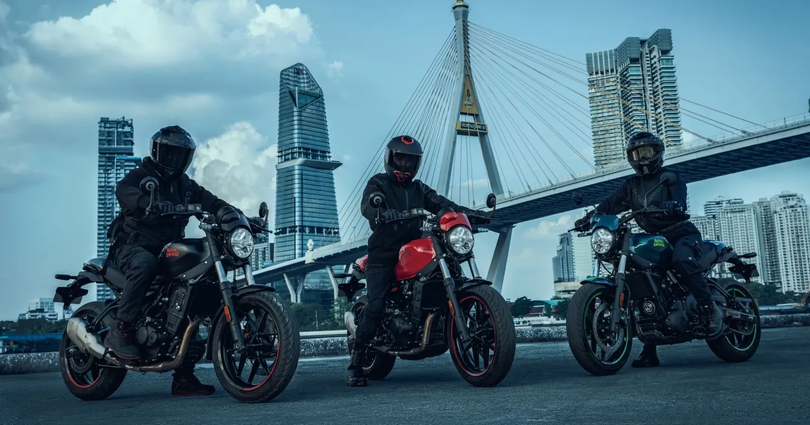 2026 Royal Enfield Guerrilla 450 2.webp