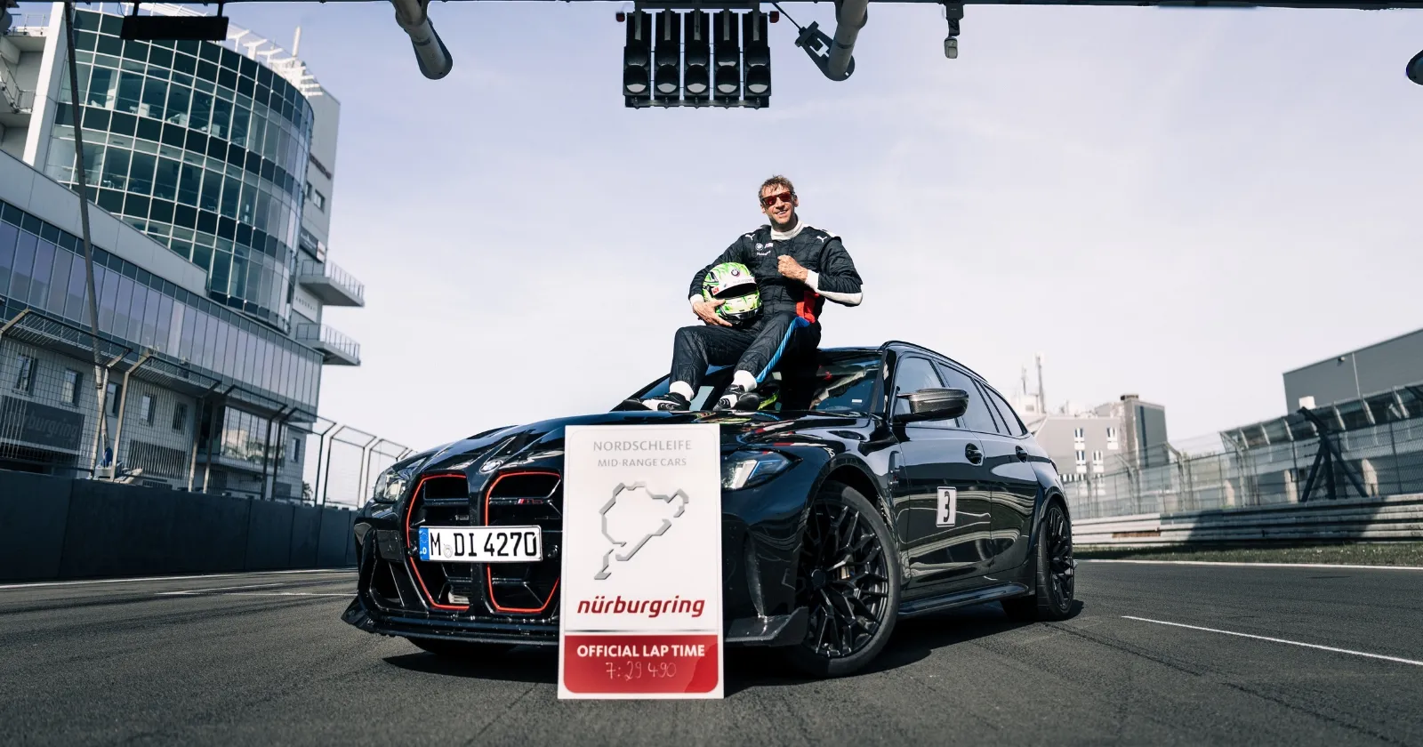 BMW_M3_CS_Touring_4_7e013f5368.webp