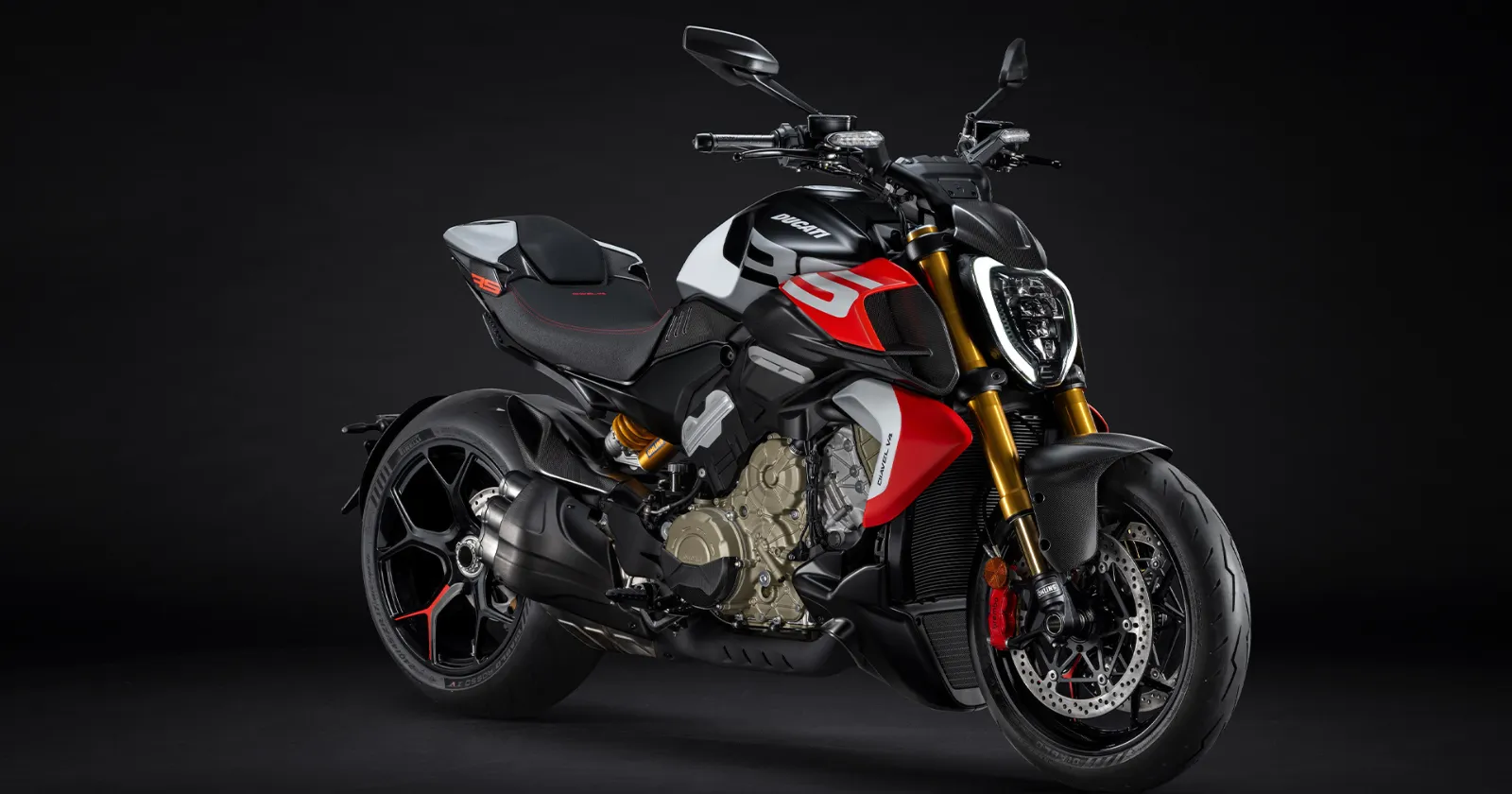 Ducati_Multistrada_V4_RS_And_Diavel_V4_RS_1_7da7d86007.webp