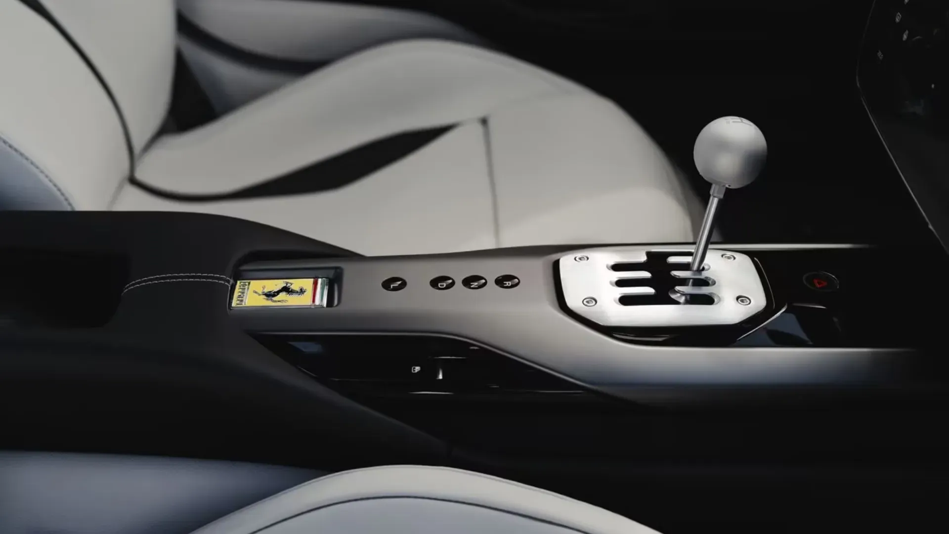 Ferrari 12Cilindri Manuale 5.webp