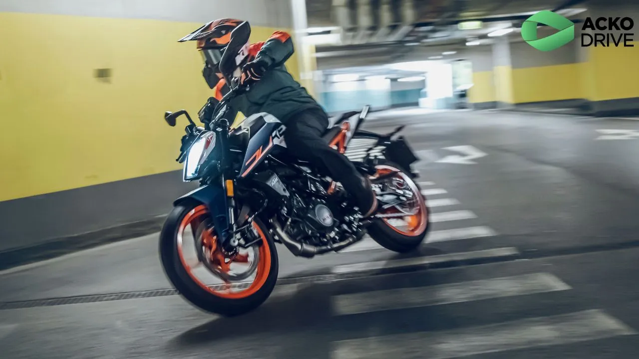 KTM_160_Duke_3_bf9ca1d3c8.webp