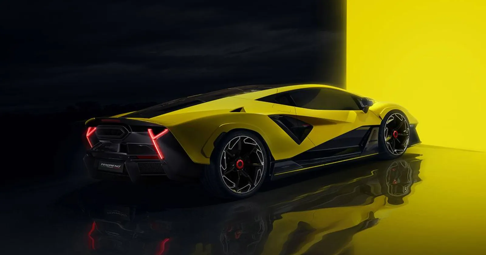 Lamborghini_Fenomeno_3_c05a05f623.webp