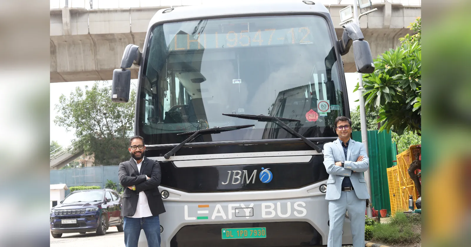 Leafy_Bus_4dfc35314c.webp