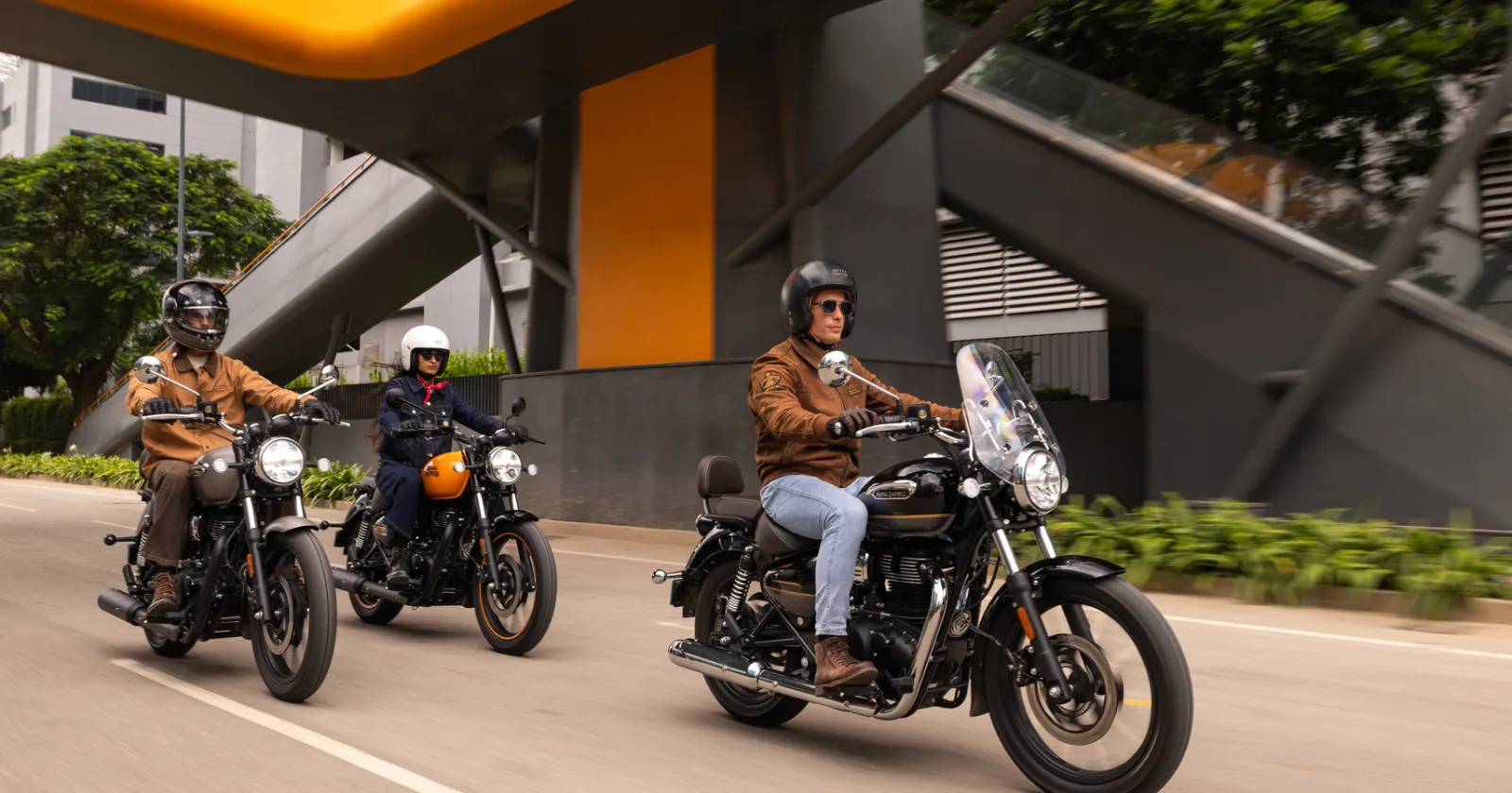Royal_Enfield_Meteor_350_1_8a9a2012ad.webp