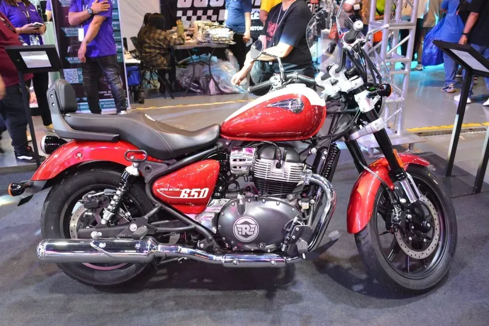 Royal Enfield Super Meteor 650 image.webp