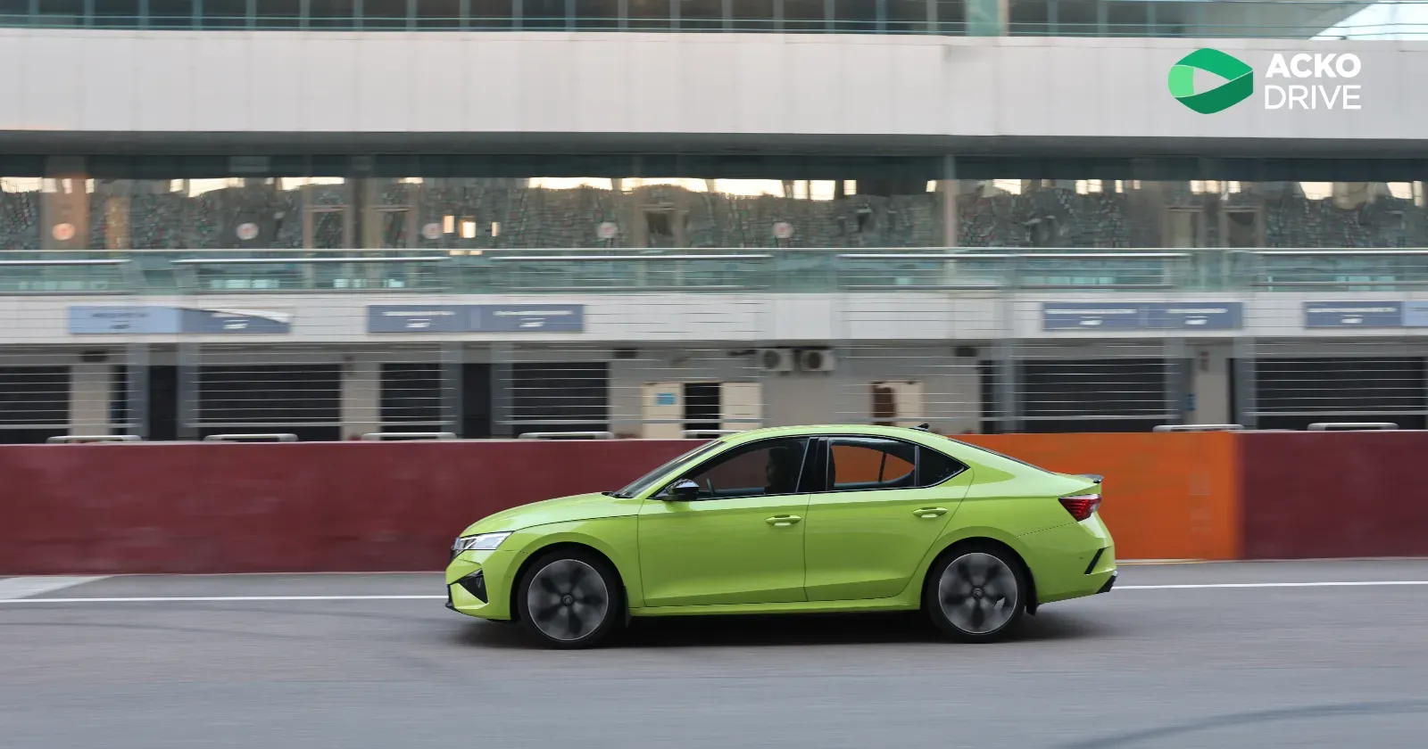 Skoda_Octavia_v_RS_track_1_92935dc6a2.webp
