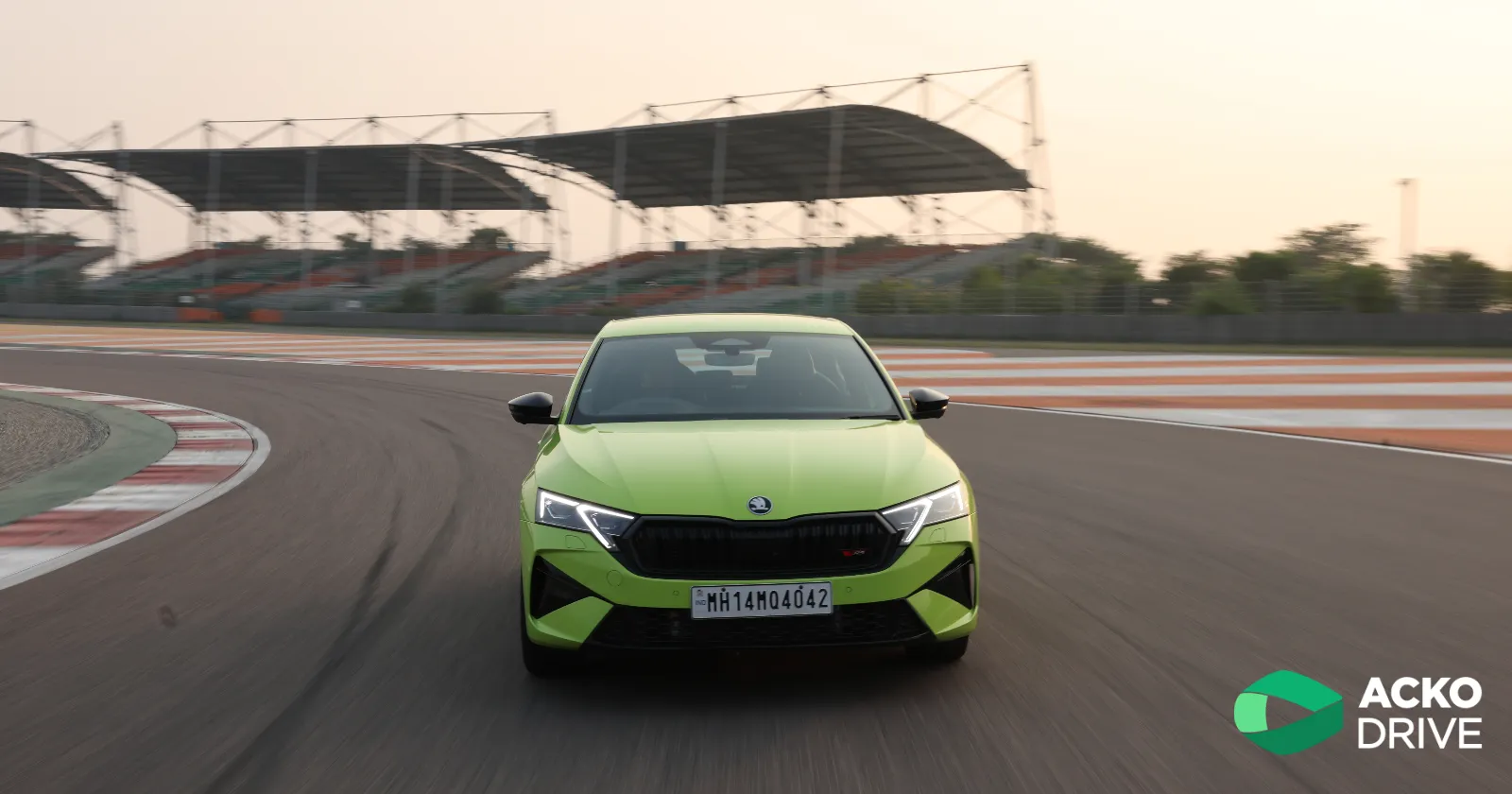 Skoda_Octavia_v_RS_track_54372086f5.webp