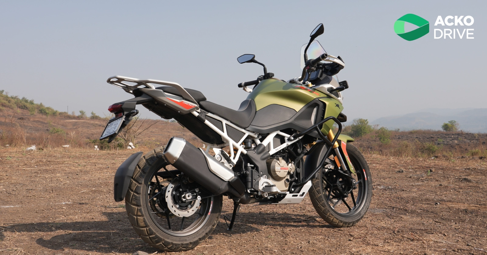 TVS_Apache_RTX_300_2_76c971f667.webp