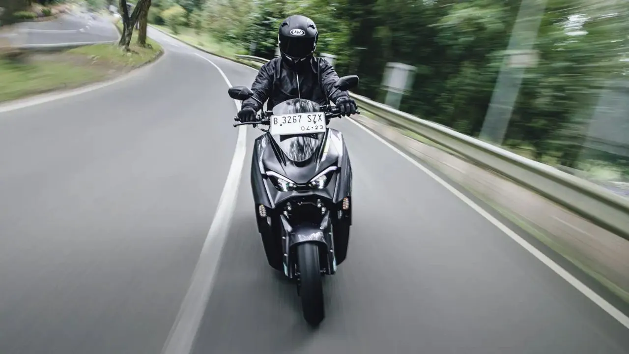 TVS_M1_S_2_ef765bcdc9.webp