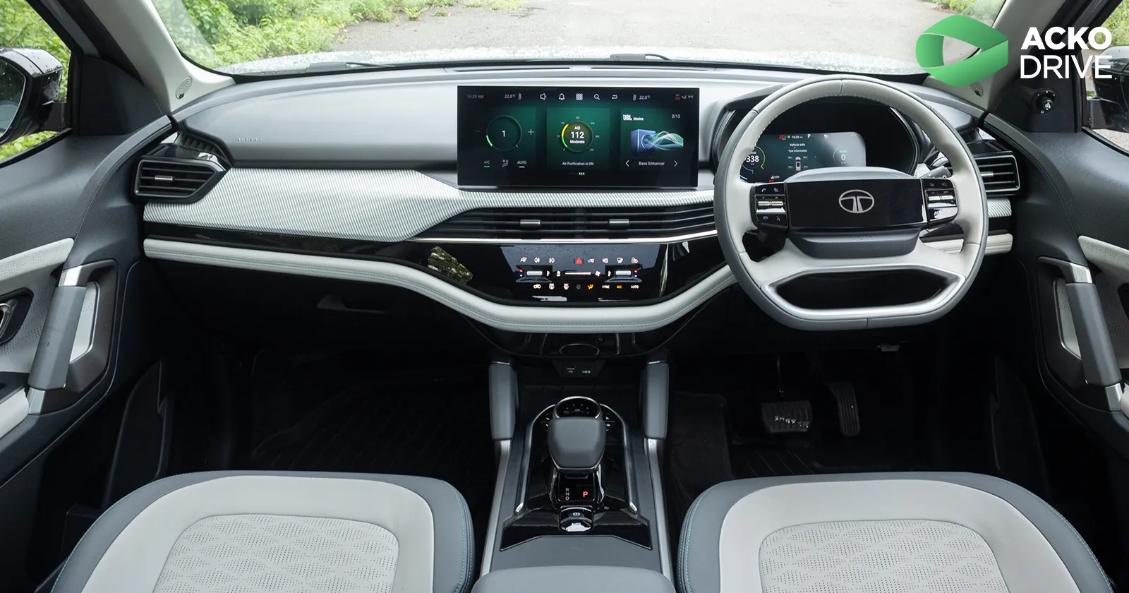 Tata_Harrier_EV_Interior_1_b8c0960554.webp