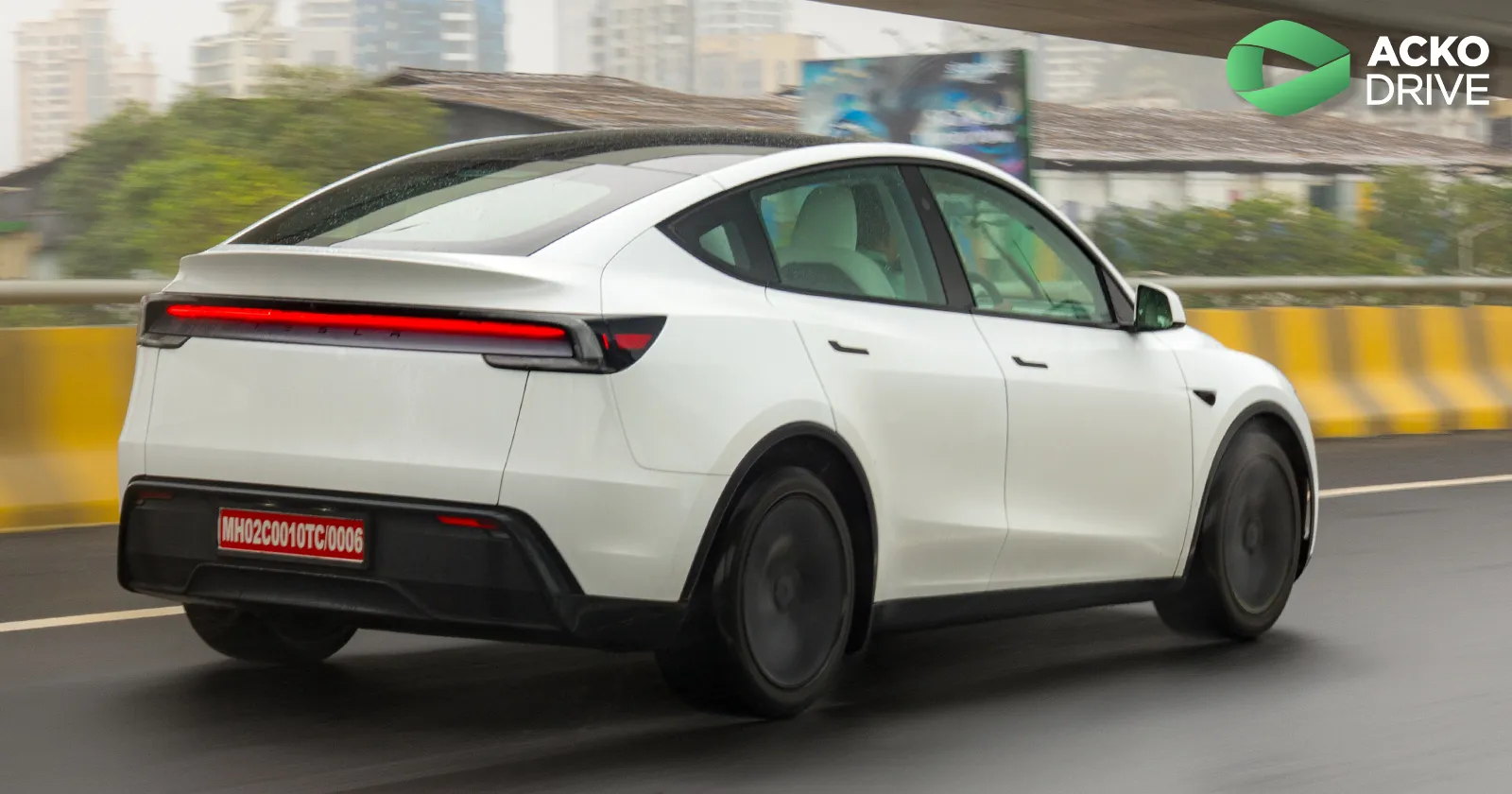 Tesla_Model_Y_Action_3_b2e940beb8.webp