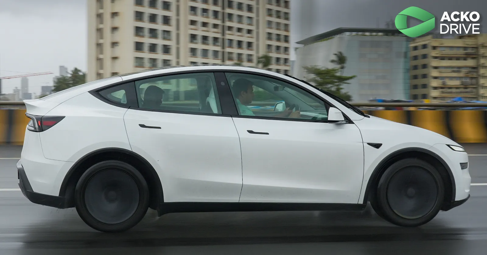 Tesla_Model_Y_Action_4_529458b620.webp