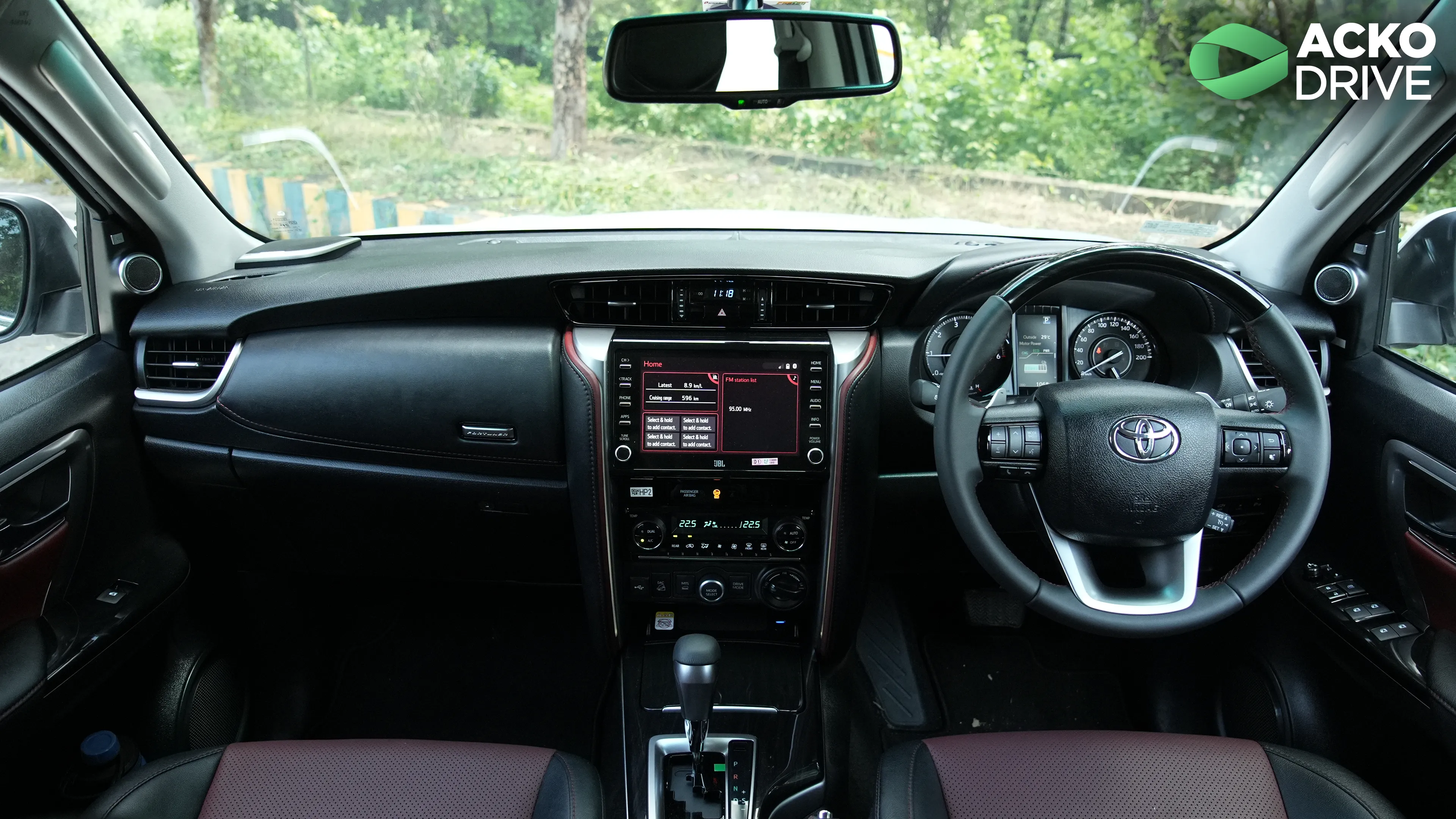 Toyota_Legender_Neo_Drive_16_19fc938fd8.webp