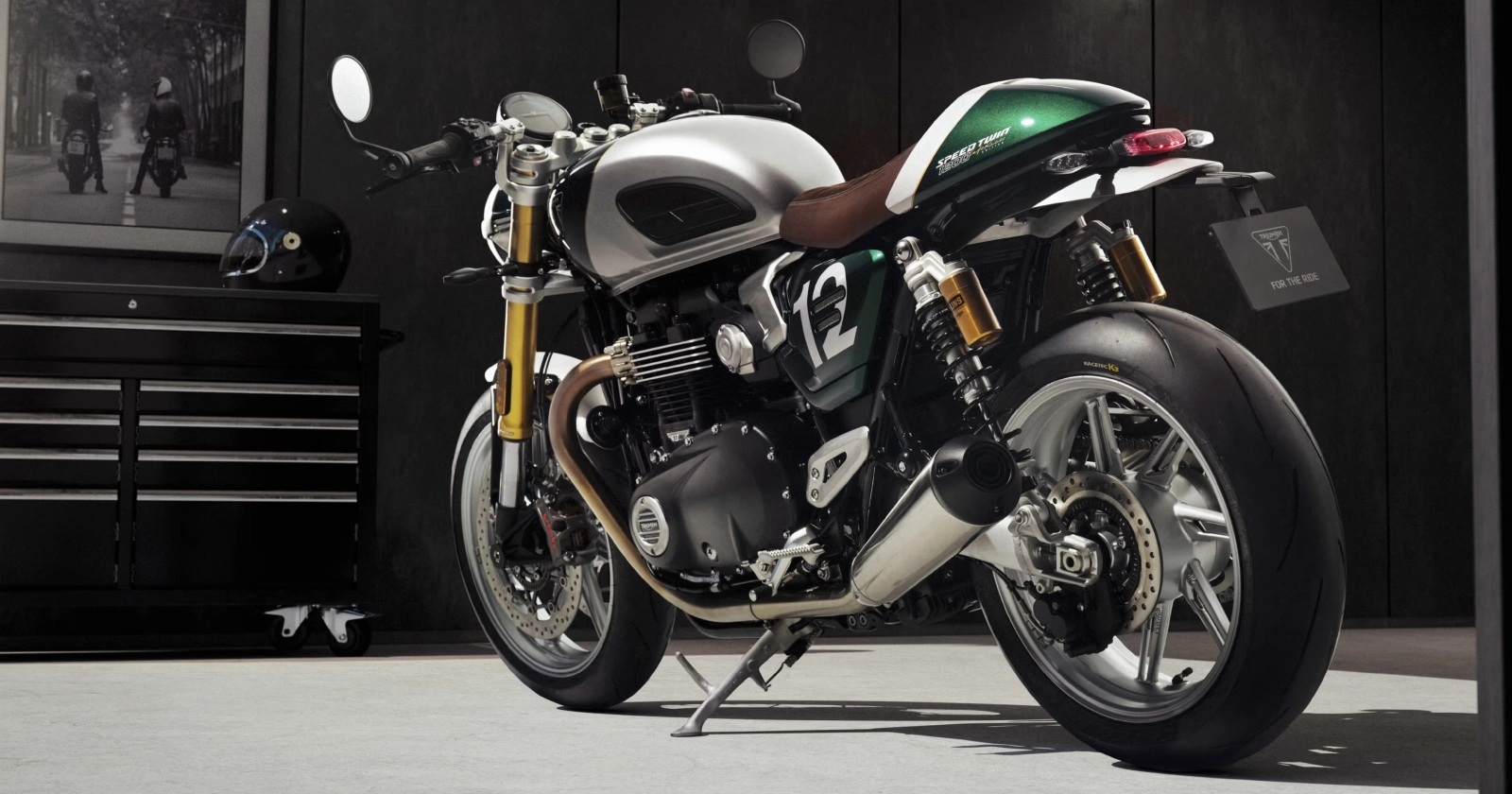 Triumph_Speed_Twin_1200_Cafe_Racer_3_1675fb78b8.webp