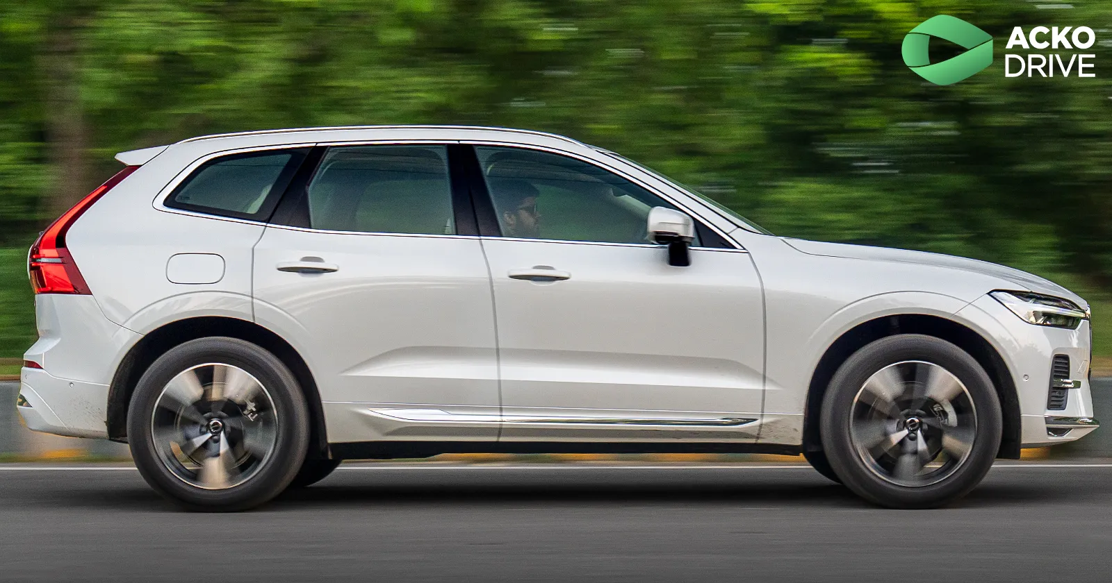 Volvo_XC_60_Action_2_f03cff2a29.webp
