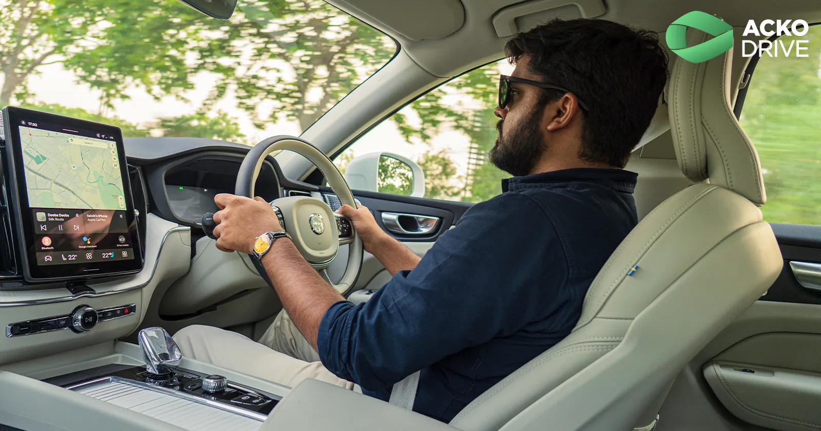 Volvo_XC_60_Driving_Shot_2_de059f4ba2.webp