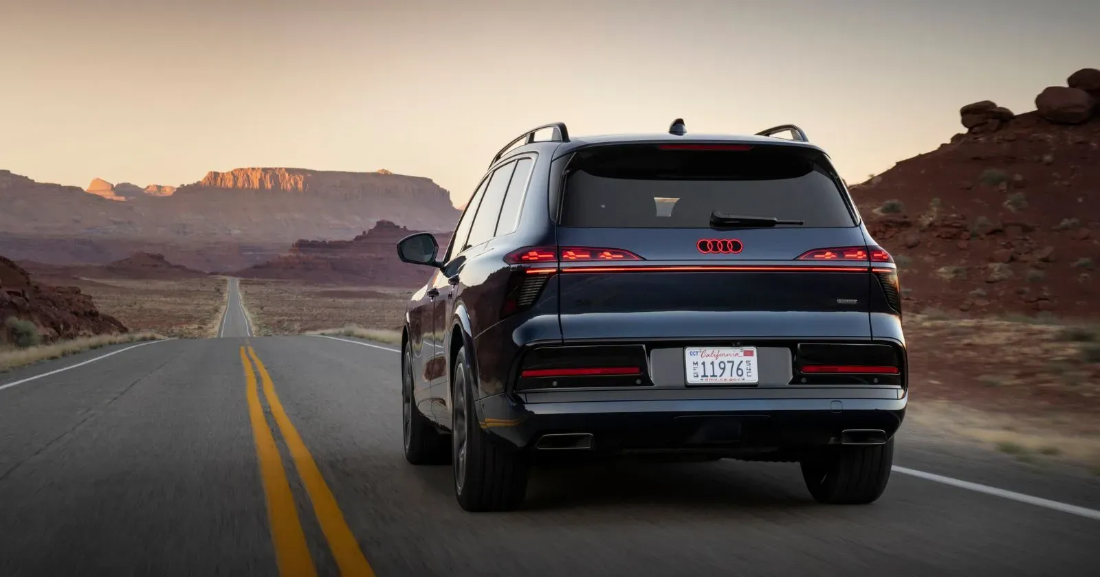 audi-q9-rear