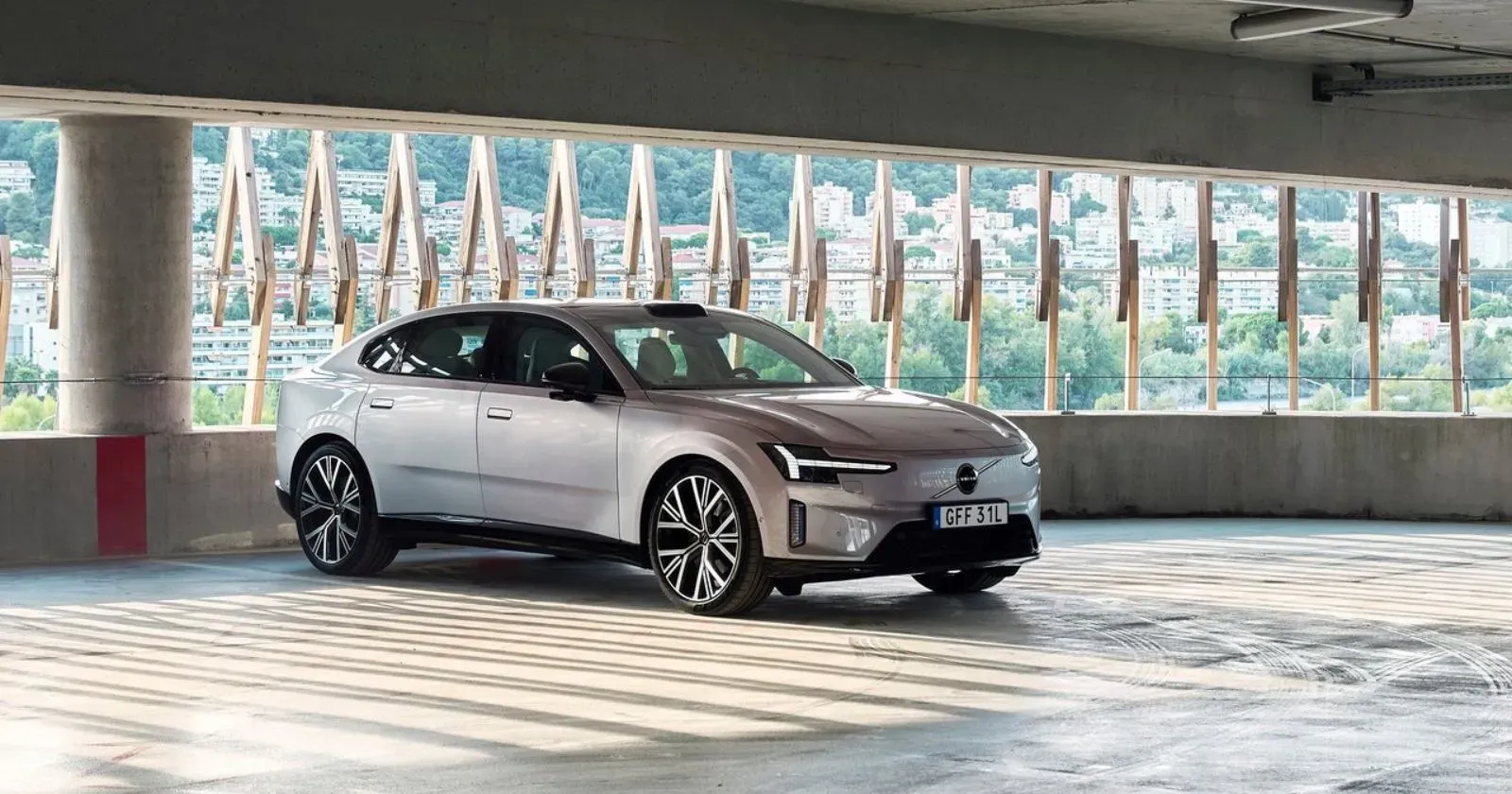 volvo-es90