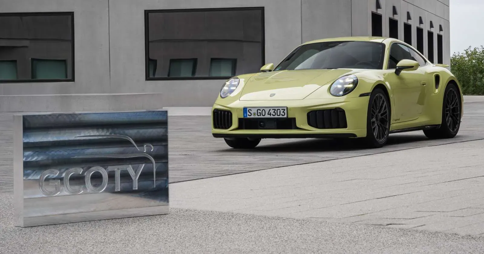 gcoty-porsche-911-turbo-s.webp