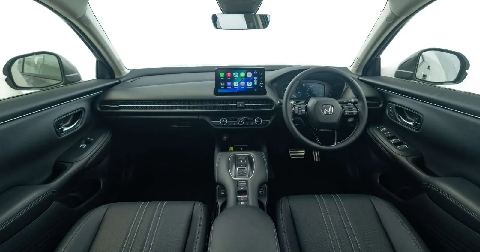 honda-zrv-interior.webp