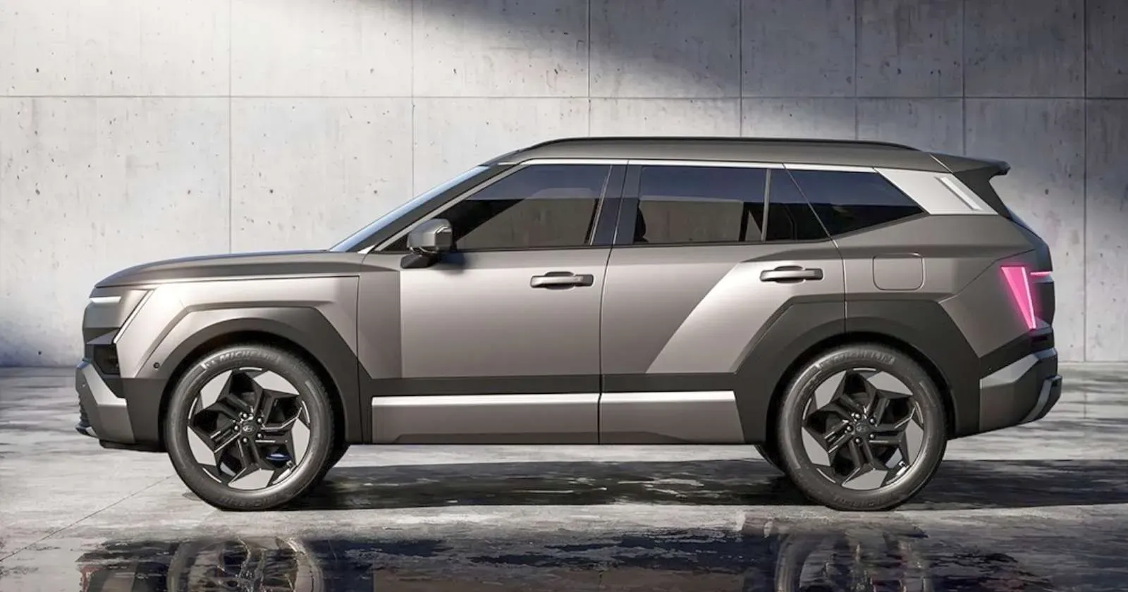 hyundai-tucson-2027-unveil-side.webp