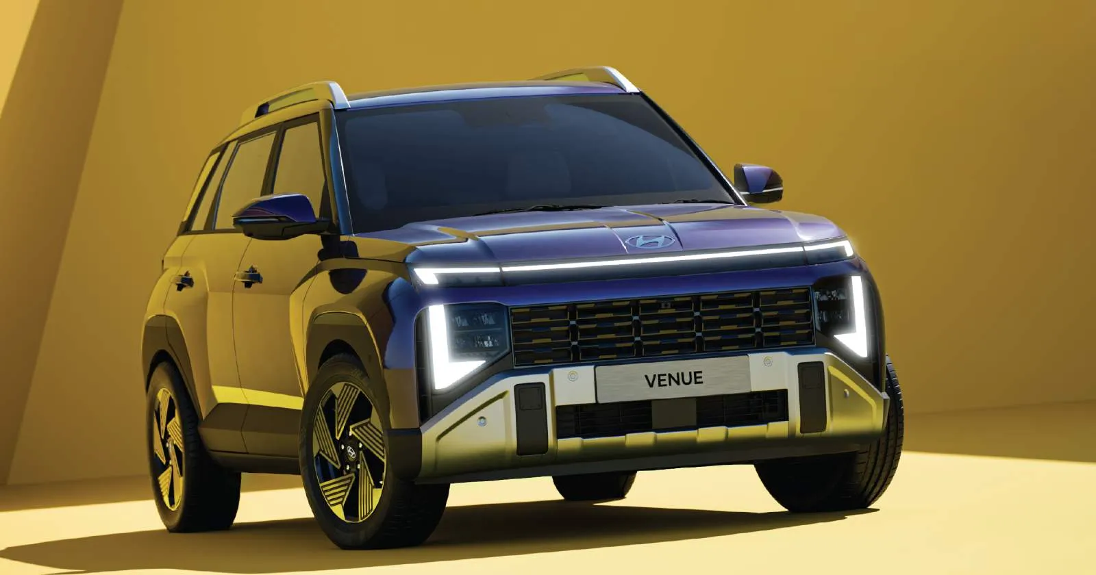 hyundai_venue_2025_front_236fcc0416.webp