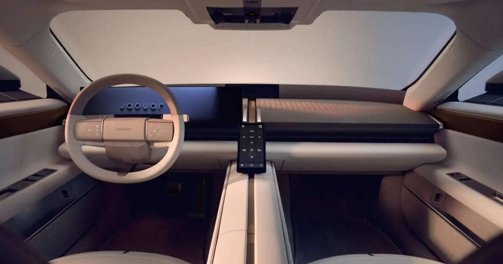 jaguar-Type01_cabin-dash.webp