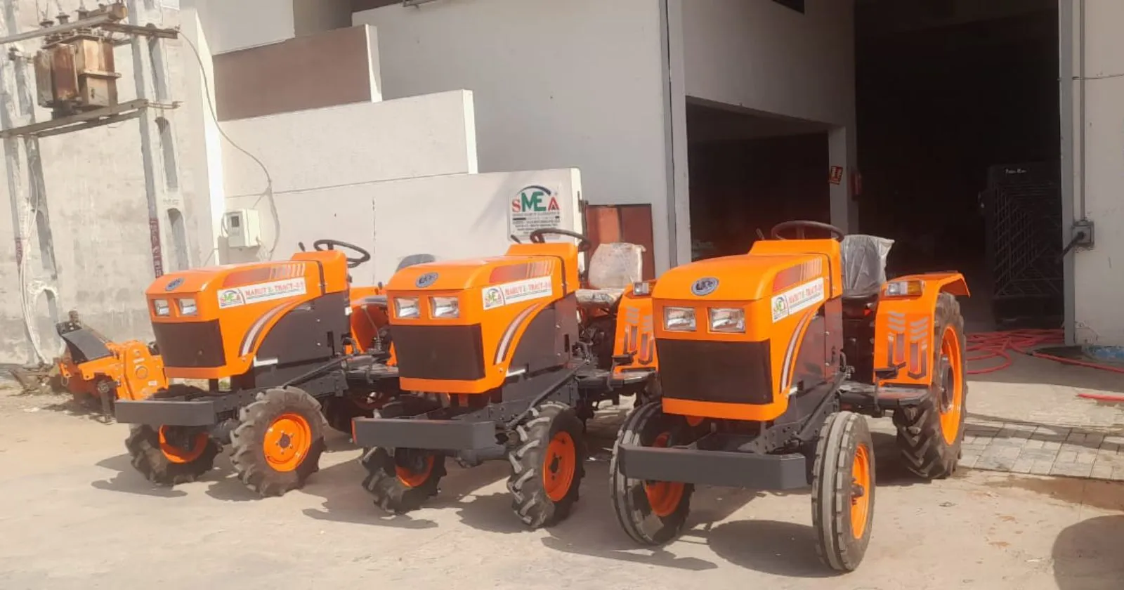 marut_etract_tractor_electric_e69ef22f82.webp