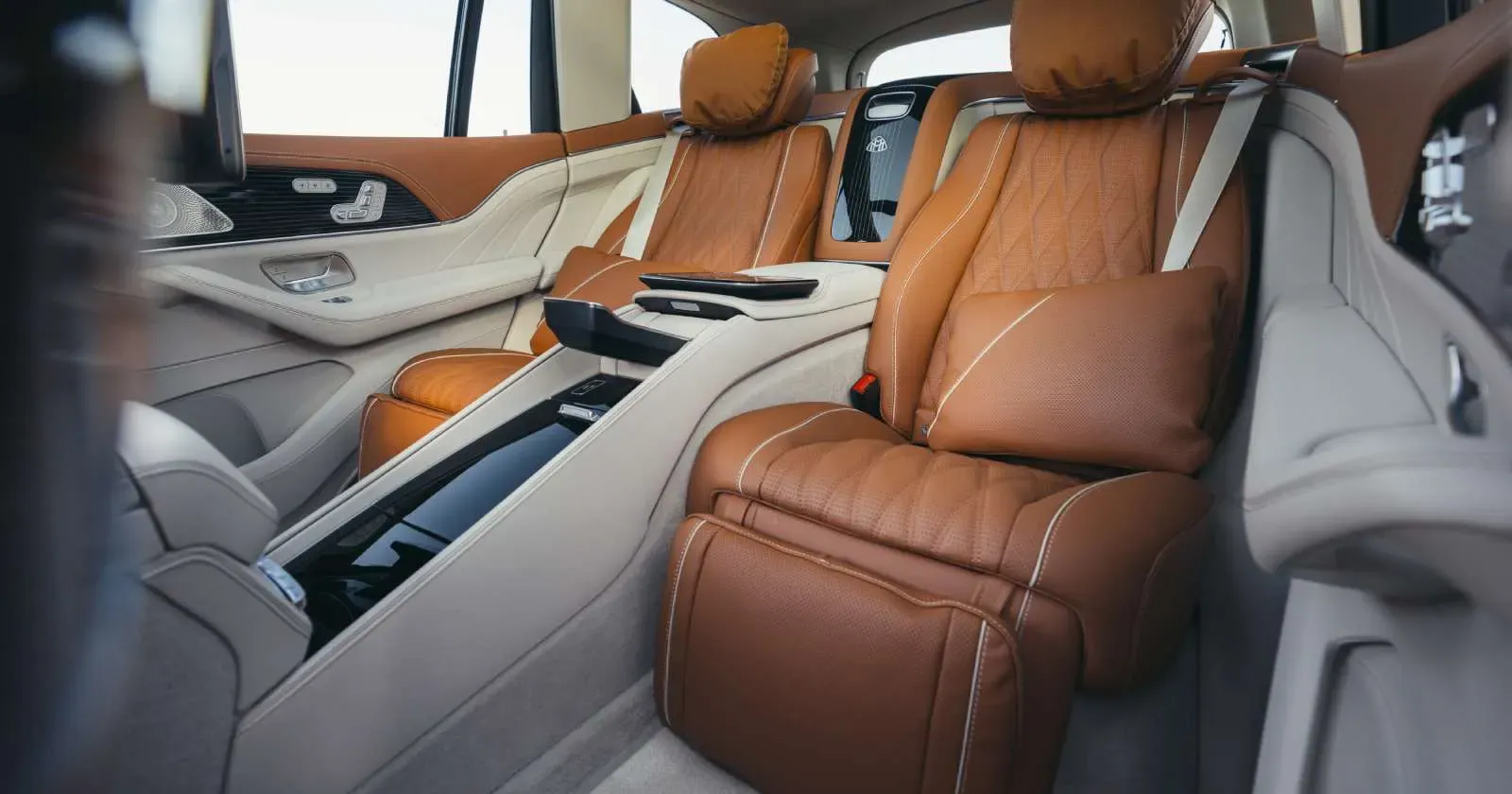 mercedes-maybach-gls-interior.webp