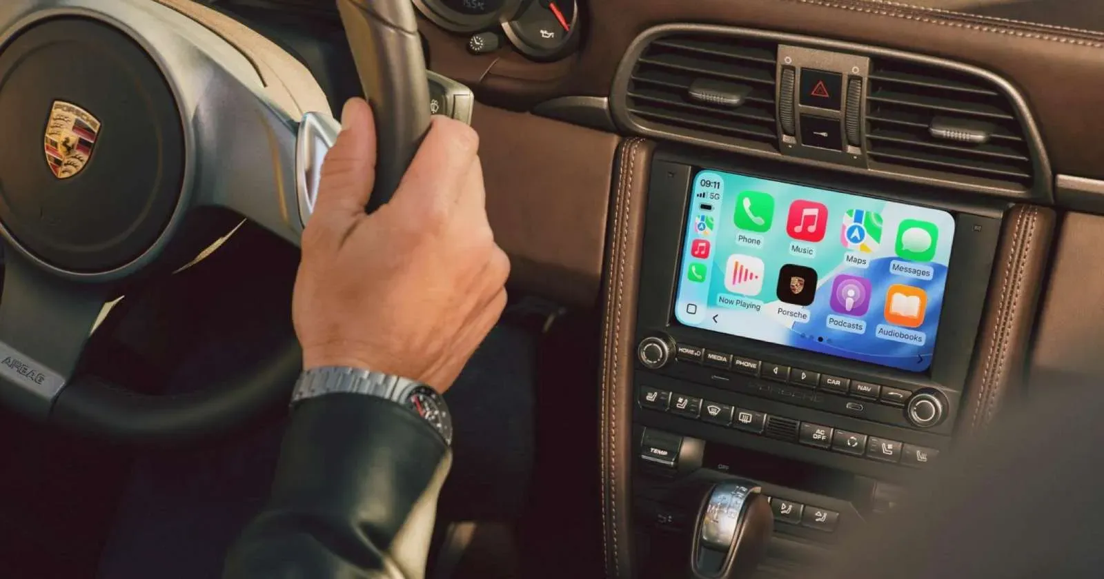 porsche-infotainment-retrofit.webp