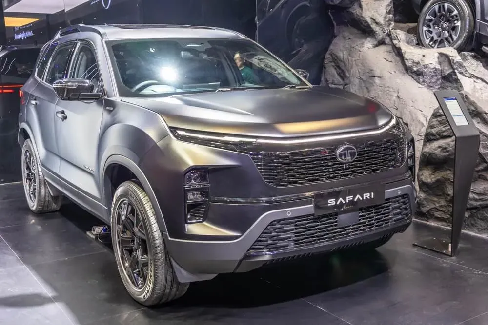 Tata Safari image