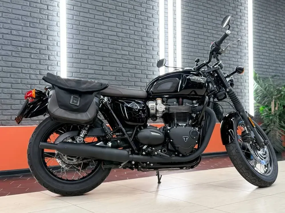 Triumph Bonneville Series image