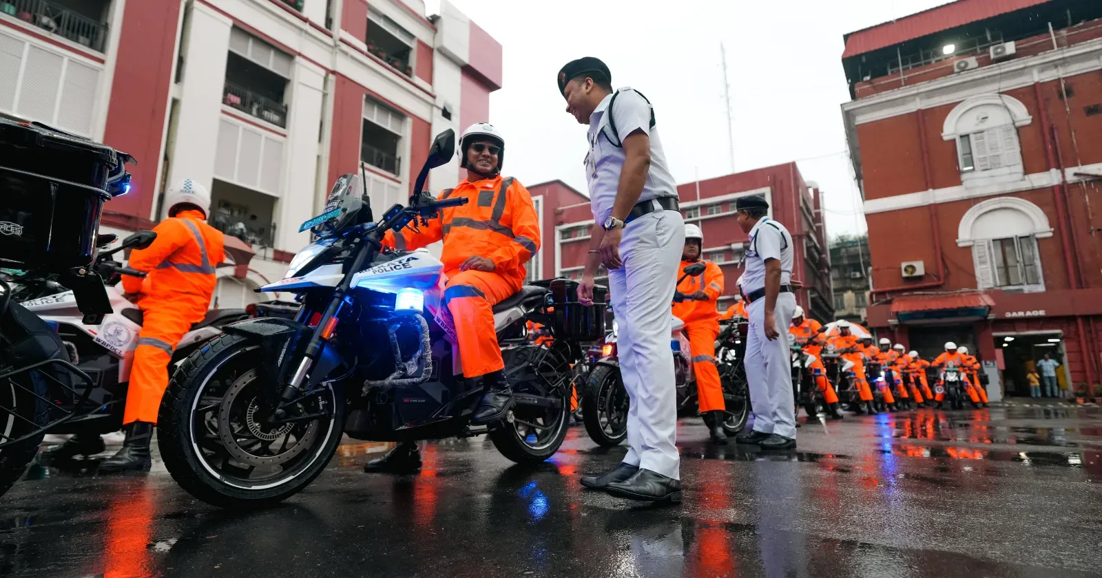 ultraviolette X-47 Skyforce kolkata police fleet (1).webp